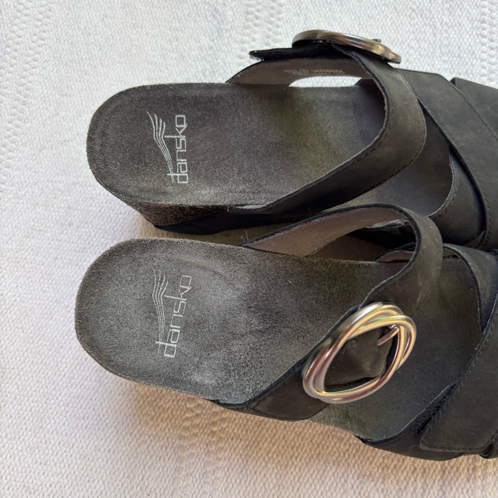 DANSKO Womens Susie Milled Nubuck Sandals size 37 - Picture 9 of 11